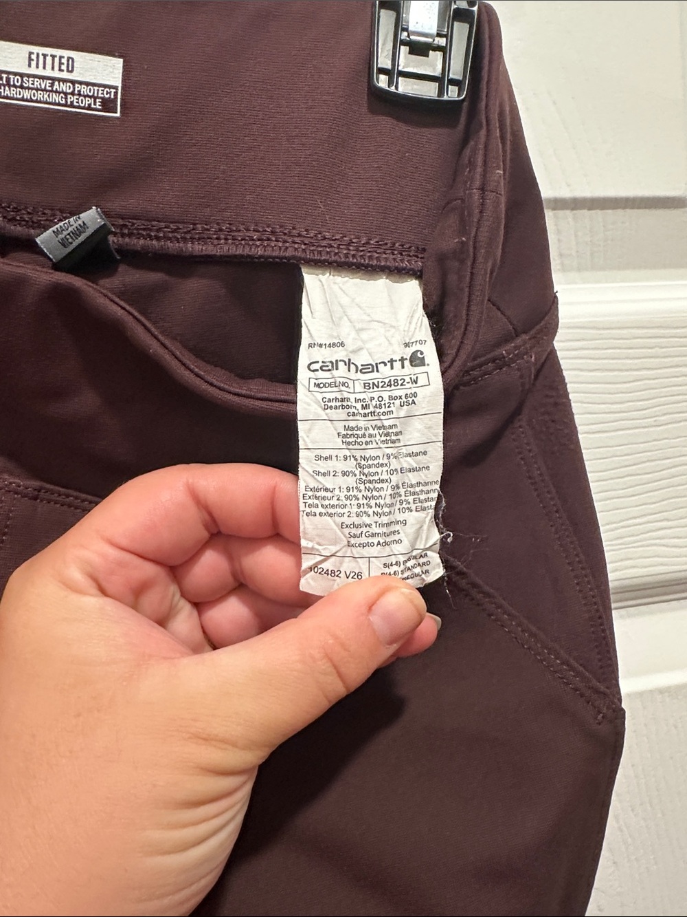 Carhartt Women's Maroon/Burgundy Jeggings - Picture 8 of 11